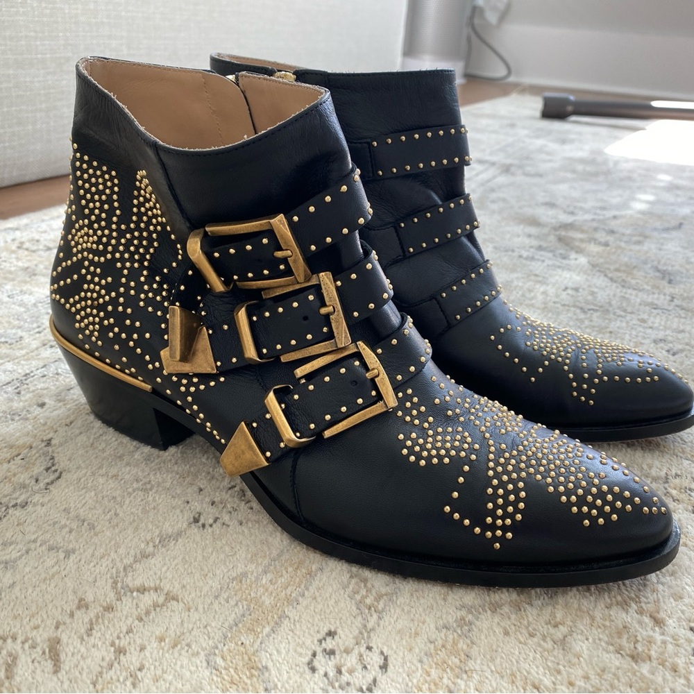 Chloe Susanna boots. Size 38.